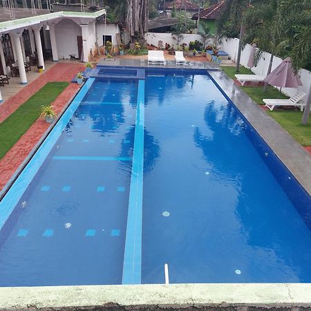 MRD Beach Hotel Trincomalee Exterior foto