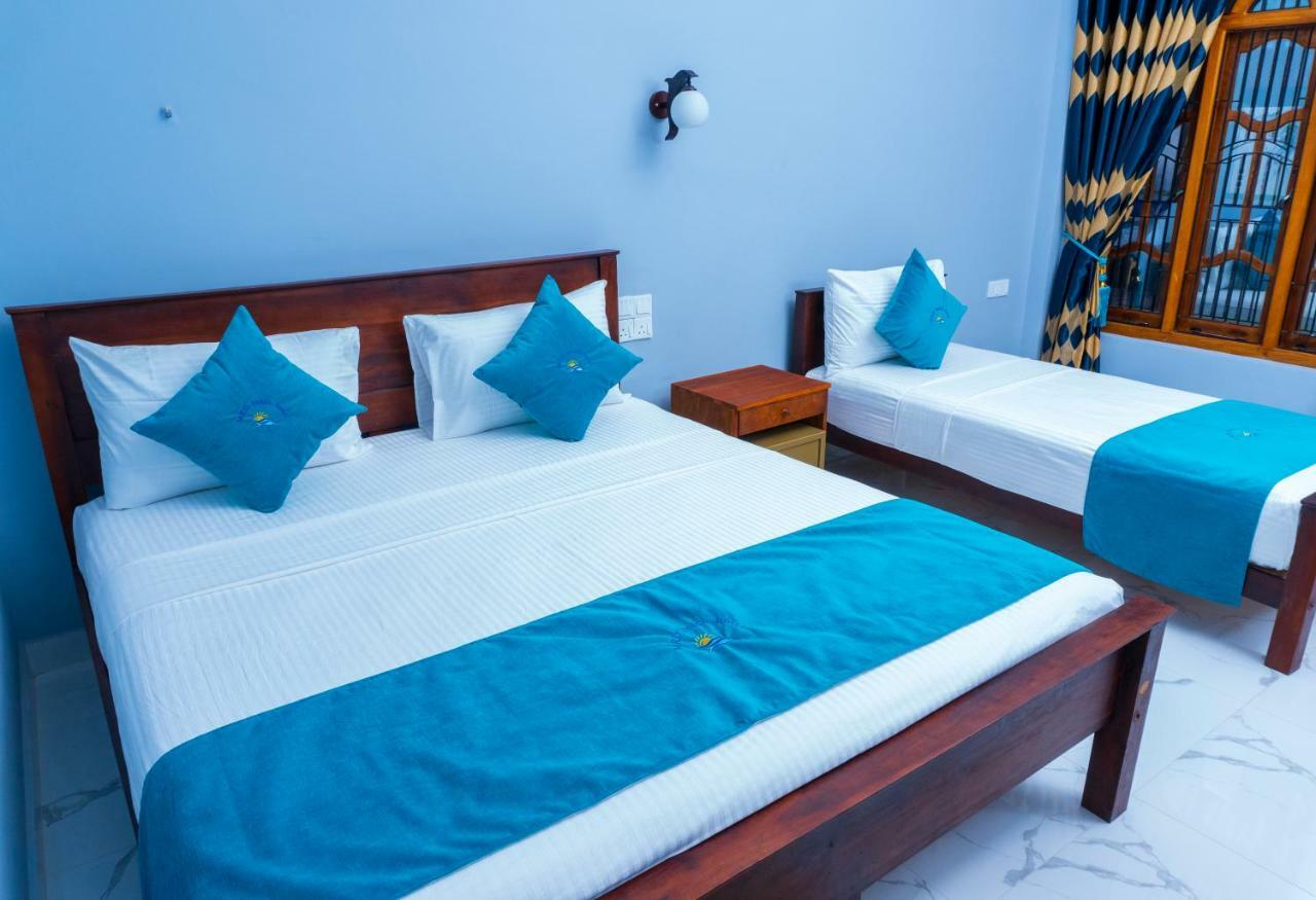MRD Beach Hotel Trincomalee Exterior foto
